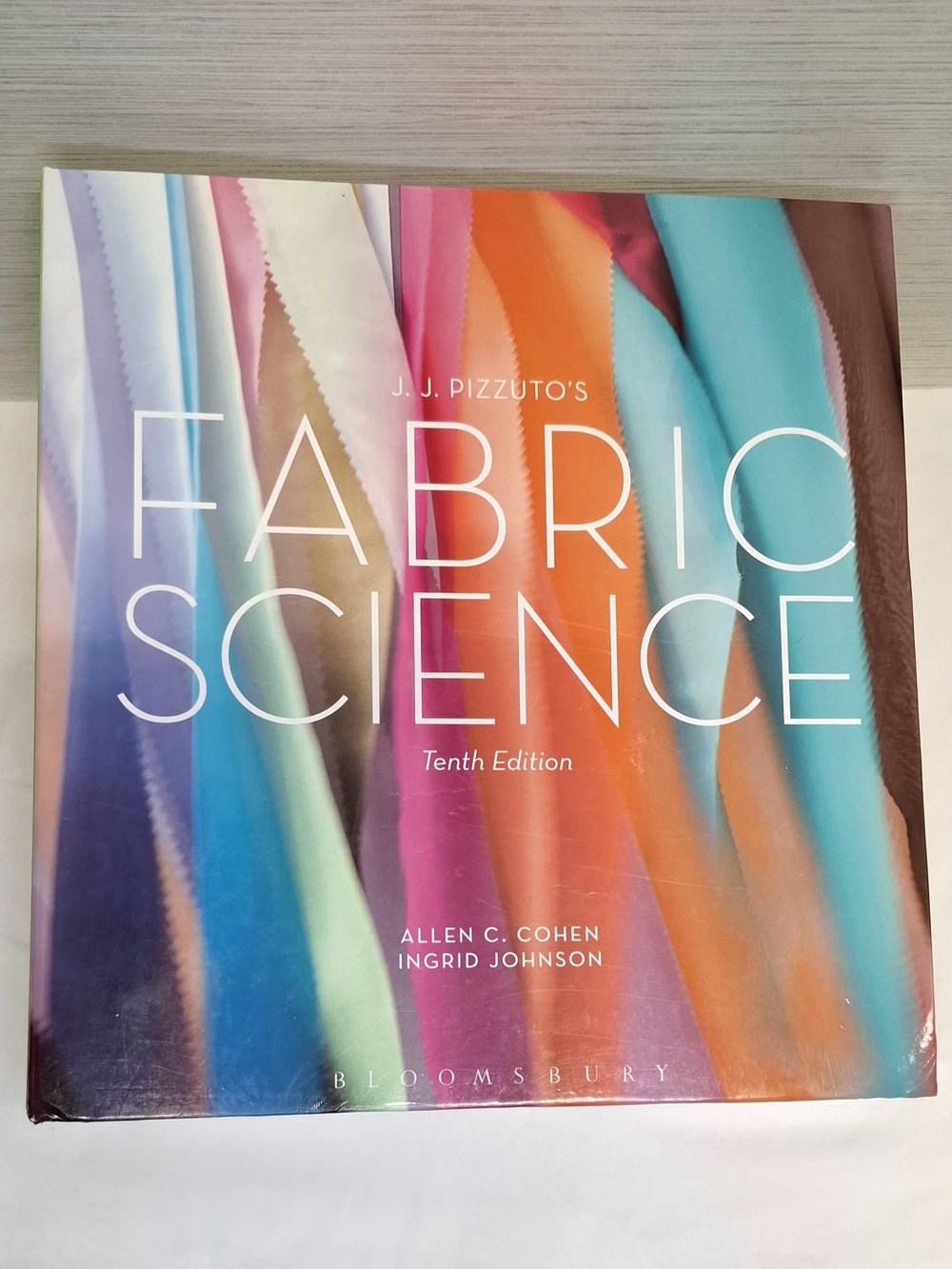 J.J. Pizzuto's Fabric Science 10th Ed Ringbound + CD New Bloomsbury 2012 Cohen